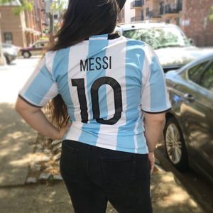 Meet your Posher, Fernandes